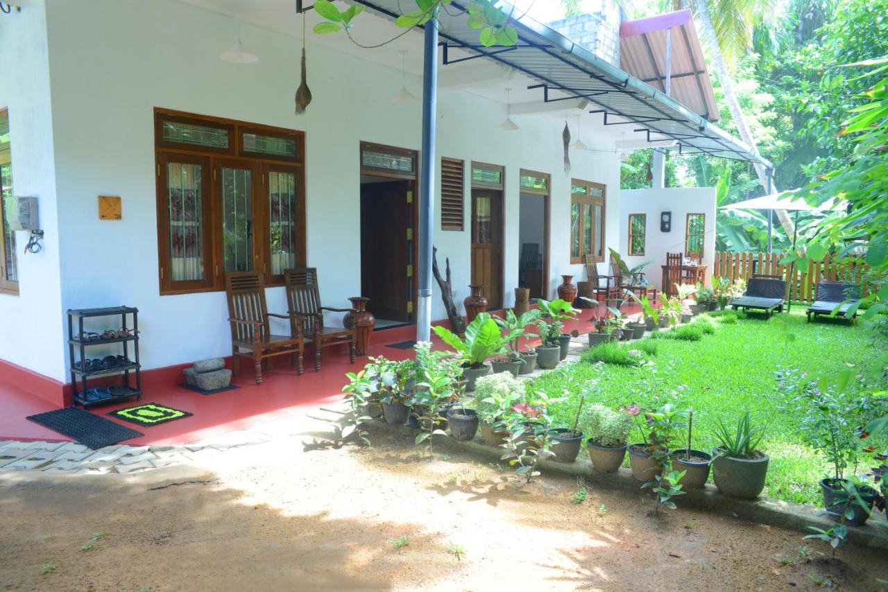 Gold Sand Resort Bentota Extérieur photo