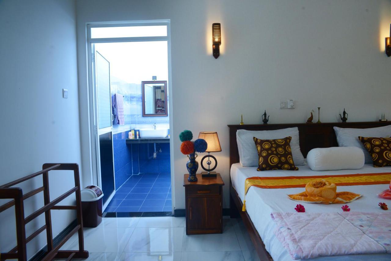 Gold Sand Resort Bentota Extérieur photo