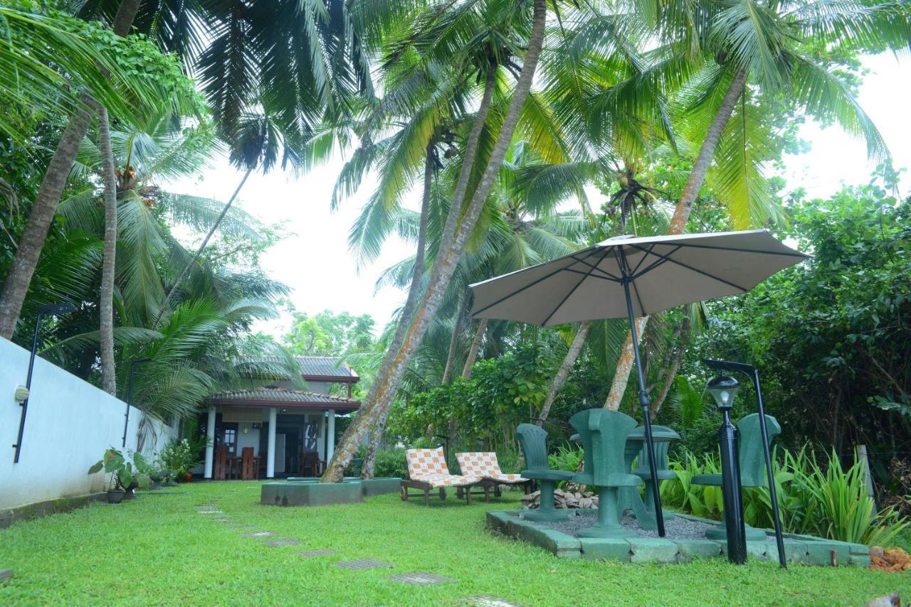 Gold Sand Resort Bentota Extérieur photo