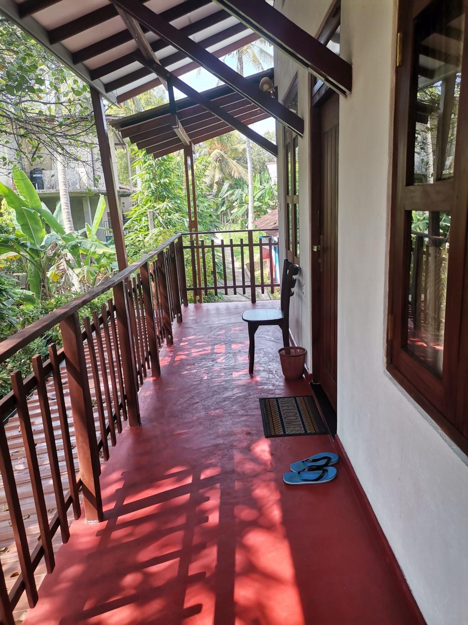 Gold Sand Resort Bentota Extérieur photo